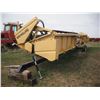 Image 2 : New Holland 971 30ft straight cut header with transport SER: 581818