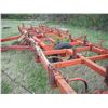 Image 4 : 27ft Case cultivator with harrows - as-is