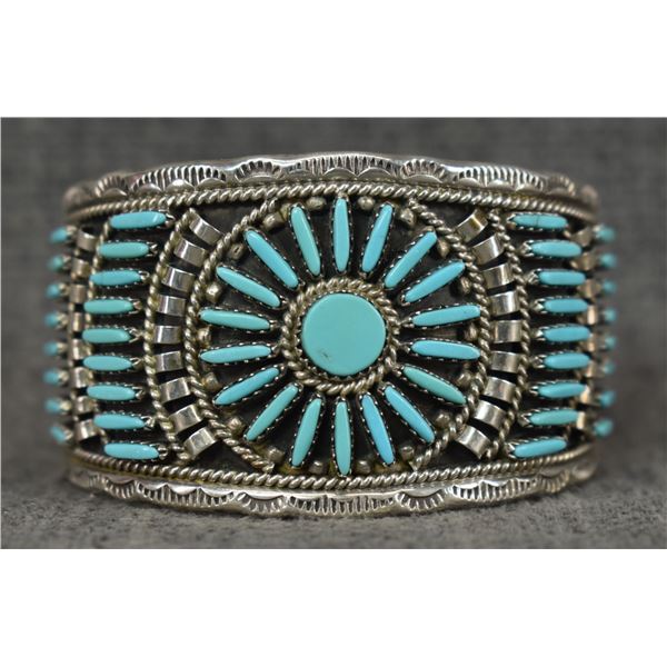 ZUNI BRACELET (RUNNING BEAR)