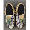 Image 7 : SIOUX BEADED MOCCASINS