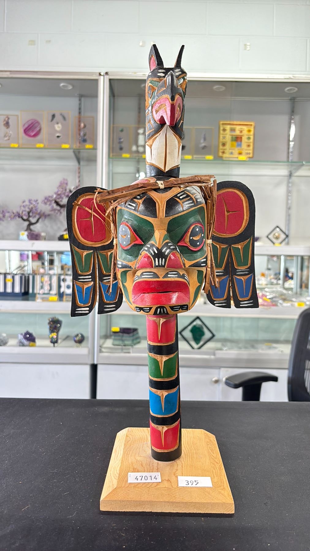 First Nations Rattle Drawing HAND CARVED & PAINTED FIRST NATIONS RATTLE ON STAND 19