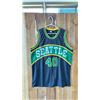 Image 1 : AUTOGRAPHED SHAWN KEMP NBA JERSEY