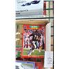 Image 3 : BOX OF ASSORTED FOOTBALL CARDS