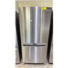 Image 1 : SAMSUNG STAINLESS STEEL 32"W BOTTOM FREEZER REFRIGERATOR