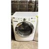 Image 2 : MAYTAG 3000 SERIES WHITE FRONT ENTRY CLOTHES WASHER & A MAYTAG 5000 SERIES