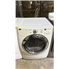 Image 6 : MAYTAG 3000 SERIES WHITE FRONT ENTRY CLOTHES WASHER & A MAYTAG 5000 SERIES