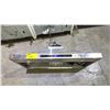 Image 1 : STAINLESS STEEL GV-B0290N 35 1/2"W RANGE HOOD