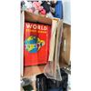 Image 2 : WORLD STAMP ALBUM, TRAVELLER STAMP ALBUM, WORLDWIDE STAMP ALBUM, THE AMERICAN STAMP ALBUM & A TOTE