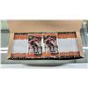Image 2 : BOX OF 1999 RETRO HOCKEY CARDS ( APPROX. 100 PCS/ 4 PCS PER PACK )