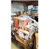 Image 2 : PALLET FILLED WITH - CROCKPOT, OSCILLATING FANS, TOASTER, HUMIDIFIER, ELECTRIC KETTLE, STARFRIT