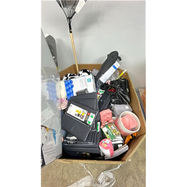 PALLET FILLED WITH - GREENWORKS ELECTRIC TRIMMER, FLOWER POT, RAKE, PATIO UMBRELLA, WHITEBOARD,