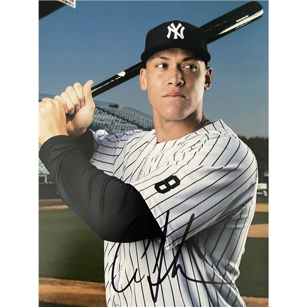 NY Yankees Aaron Judge signed photo