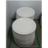 Image 2 : LOT DE 40 ASSIETTES RONDE 6.5"d.