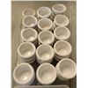Image 2 : LOT DE 44 MINI POTS EN CERAMIQUE (SANS BAC)