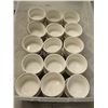 Image 2 : LOT DE 30 MINI POTS EN CERAMIQUE (SANS BAC)