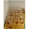 Image 1 : LOT DE 25 COUPES À BIÈRE LE TROU DU DIABLE