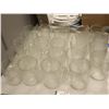 Image 1 : LOT DE 24 PICHETS