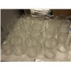 Image 3 : LOT DE 24 PICHETS