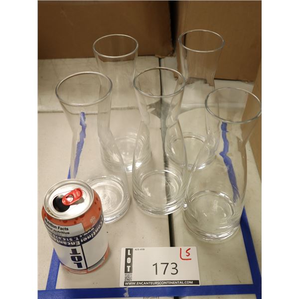 LOT DE 5 CARAFES