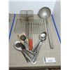 Image 1 : LOT D'ARTICLES DE CUISINE ASST