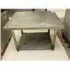 Image 1 : TABLE EN MÉTAL 30"x36"x24"