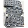 Image 2 : LOT DE MOULES DE CUISSON ASST