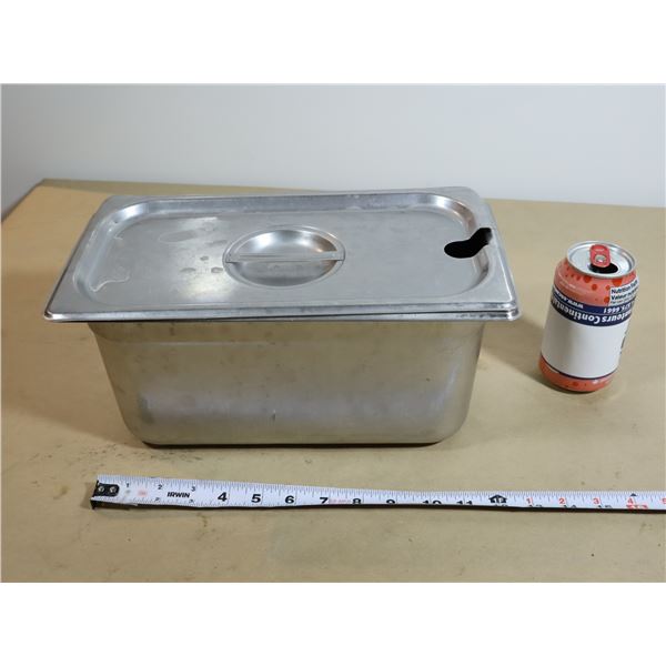 CONTENANT INOX AVEC COUVERCLE 13"x7"x6"
