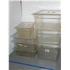 Image 1 : LOT DE 7 CONTENANTS EN PLASTIQUE ASST