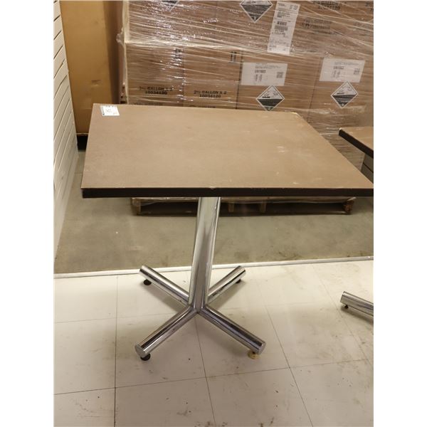 TABLE BISTRO 30"x24"x30"