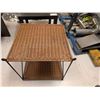 Image 2 : LOT DE 2 TABLES ASST