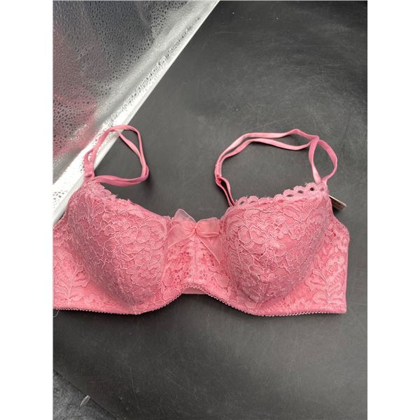 B.temptÕd 30D Pink Lace Bra With Adjustable Straps