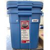 Image 2 : Rubbermaid Roughneck 50 Gallon Storage Bin in Blue With Built to Last Design