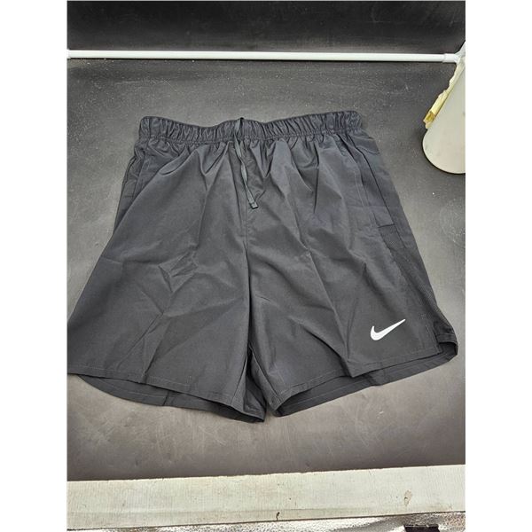 Nike Dri-FIT MenÕs Running ShortsÊ in Black