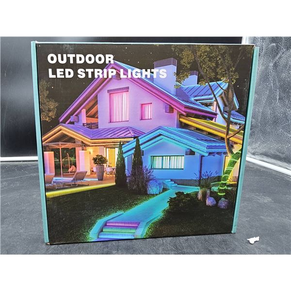 Outdoor LED Strip Lights with Multicolor Display and Remote Functionality
