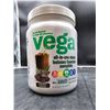 Image 1 : Vega All-In-One Chocolate Shake Ð 461 g Plant-Based Protein Powder