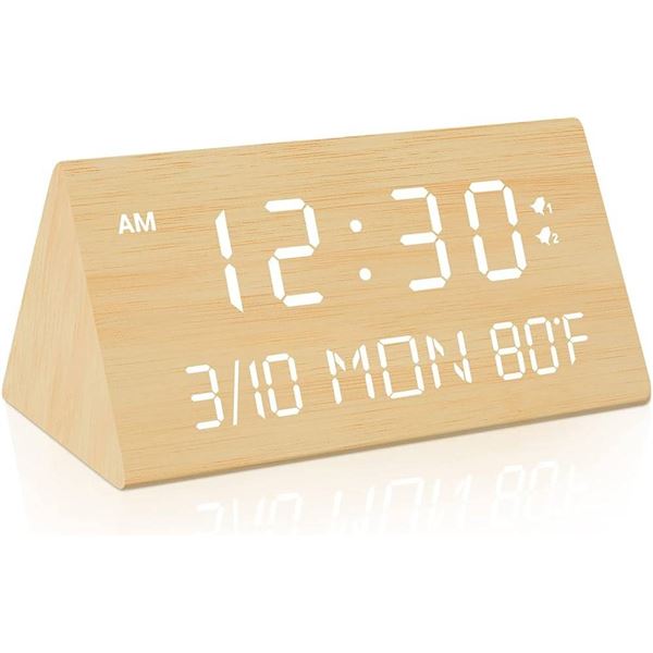 Kogonee Wooden Digital Alarm Clock with Power Adapter and USB Port
