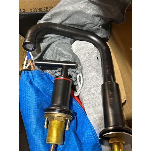 Homelody Pull-Down Kitchen Faucet with Accessories, Model TX106S6RDBUS