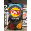 Image 2 : LayÕs Bar-B-Q Potato Chips, 32 x 60 g Each
