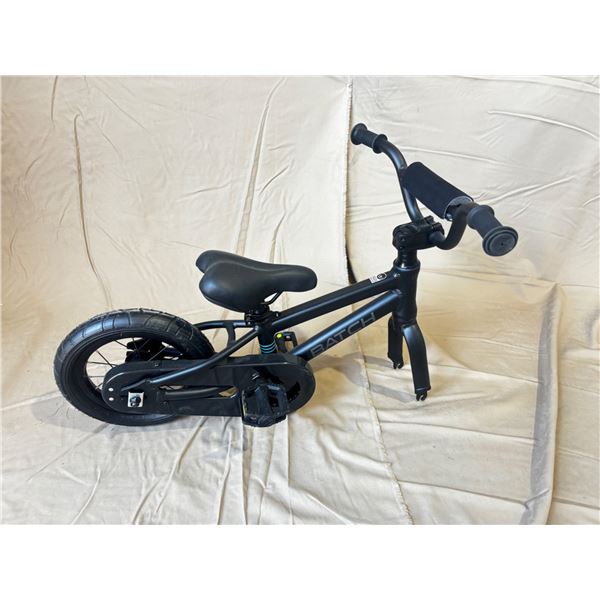 Batch Bicycles Balance Bike with 12-Inch Wheels and Adjustable Seat