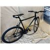 Image 6 : District Street Single-Speed Bicycle with Black Frame
