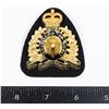Image 1 : #408 ROYAL CANADIAN MOUNTED POLICE CAP BADGE 1960