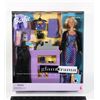 Image 1 : #867 BARBIE DOLL GLAMORAMA 1999 SEALED NOS