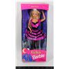 Image 1 : #940 MATTEL BARBIE CITY STYLE BARBIE 1996