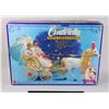 Image 1 : #985 DISNEY CLASSICS CINDERELLA WEDDING CARRIAGE