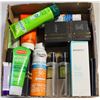 Image 1 : FLAT OF HEALTH AND BEAUTY PRODUCTS