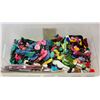 Image 1 : TOTE FULL OF EMBRODERY THREAD AND MORE