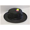 Image 1 : VINTAGE LONDON FOG ORIGINAL HAT-ESTATE
