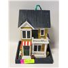 Image 1 : UNIQUE BIRD HOUSE-ESTATE