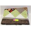 Image 1 : NAVAJO 4FT PATCHWORK QUILT-ESTATE