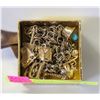 Image 1 : 3 ESTATE CHARM BRACELTS TOGETHER-ESTATE